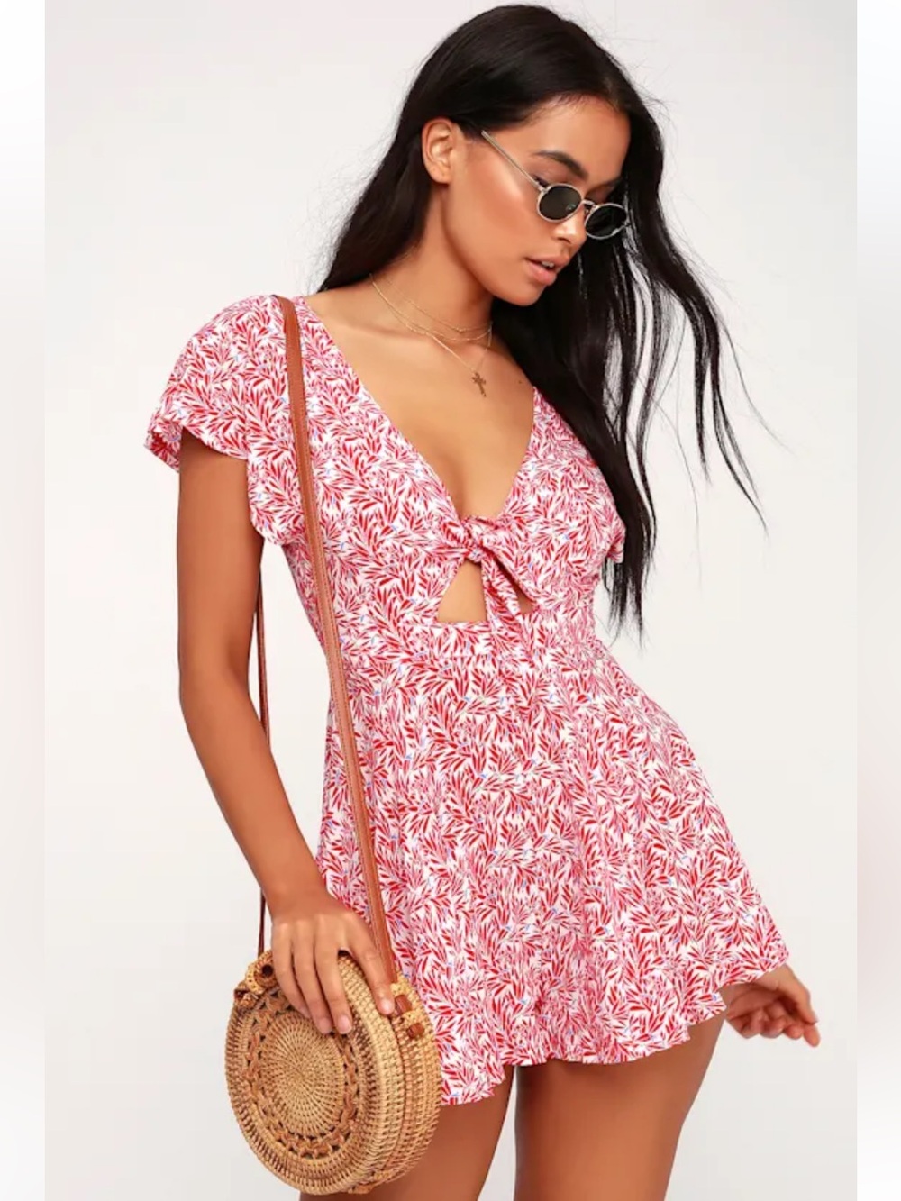 🆕 Lulus Dondi Red and White Print Tie-Front Short Sleeve Romper - S